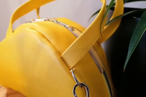 Usnjena torbica Little Lemon